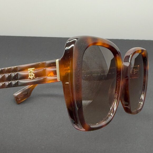 Burberry Sunglasses B4371 3316/13 Light Havana Frames Brown Gradient Lens NOTE - Picture 10 of 11